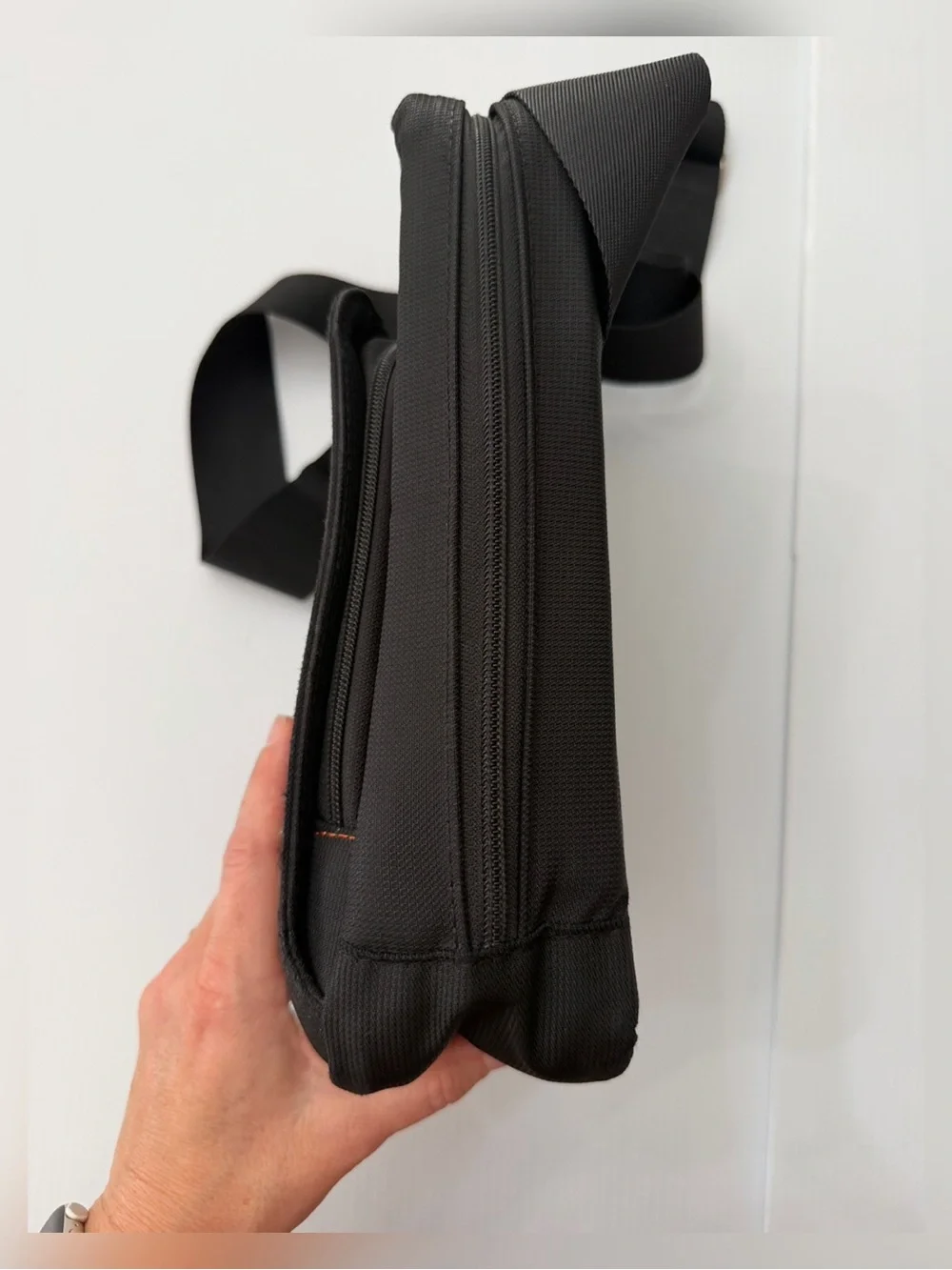 The Briggs & Riley Verb Slide Tech Bag Crossbody Travel